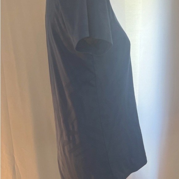 Under Armour Women’s T-Shirt - Picture 6 of 9